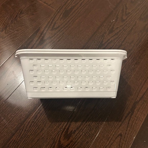 Organization Basket - Picture 2 of 4